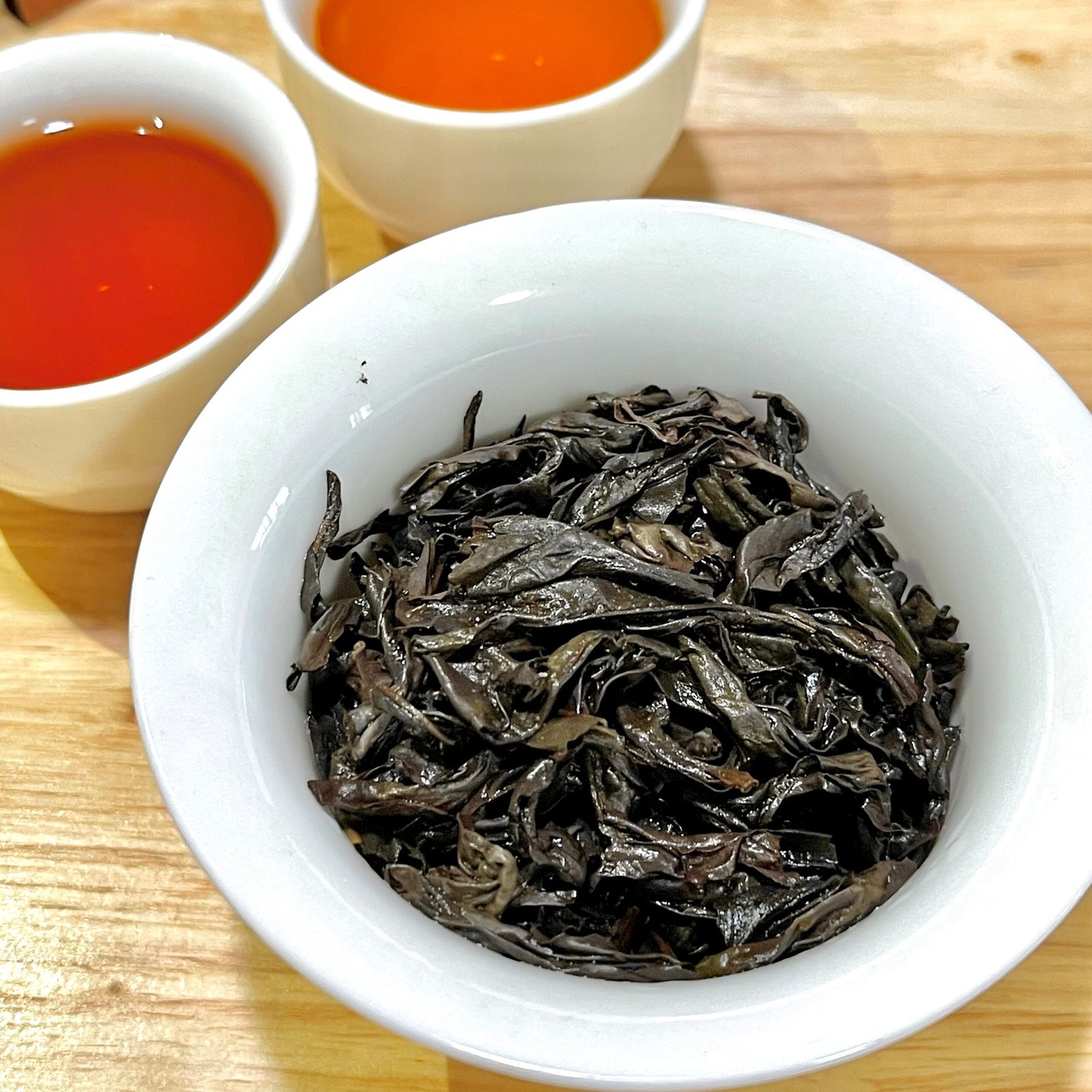 Wuyi Oolong Tea Buyer's Guide (2026): Authentic Yanzi Ke Rougui